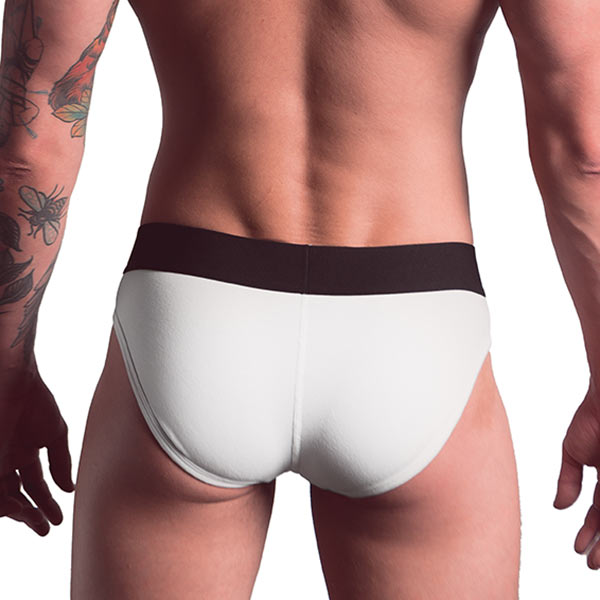 TASTE Signature Brief | White & Black
